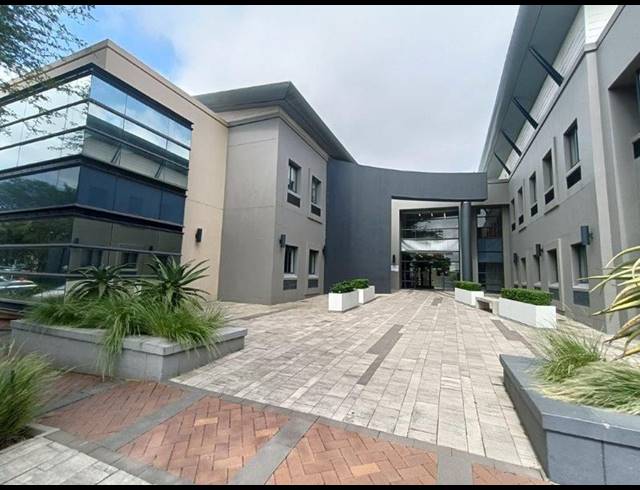 BUSINESS PROPERTY TO RENT IN STRUBENSVALLEI